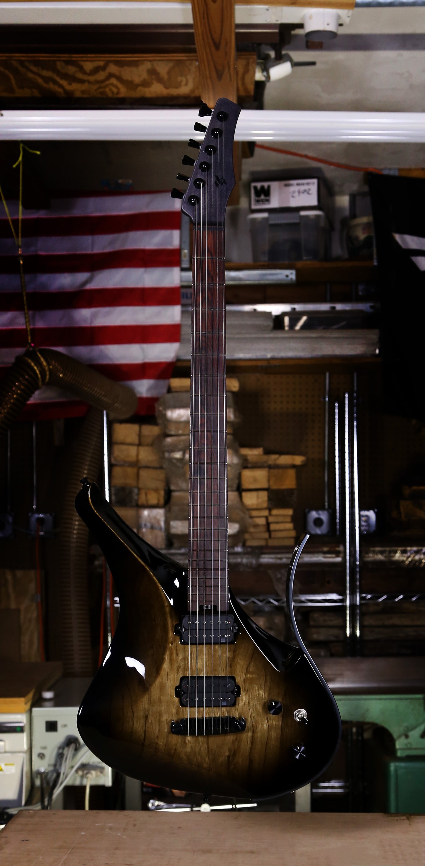 DEALER STOCK Virtus 6 – Black Limba Burst