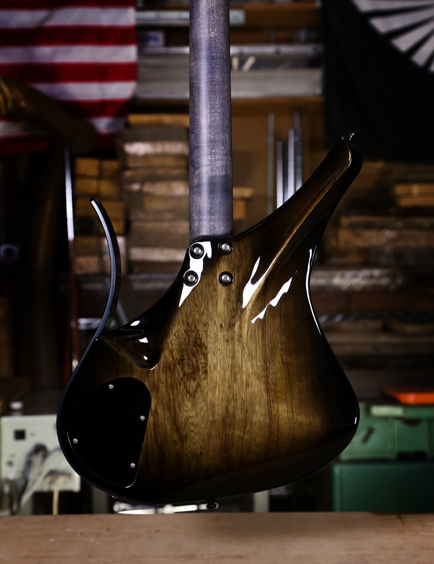 DEALER STOCK Virtus 6 – Black Limba Burst
