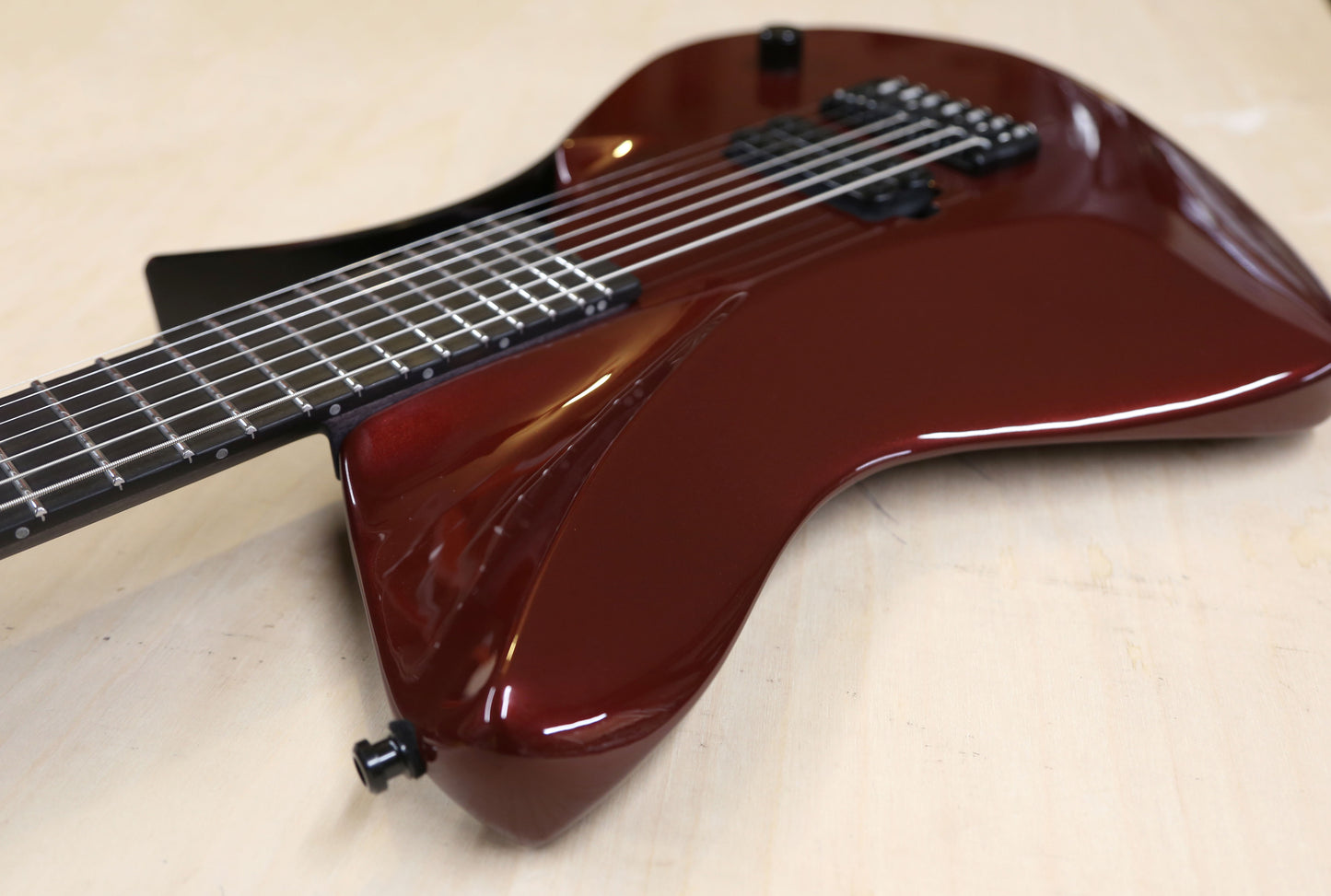 DEALER STOCK Mirus 7 – Blood Red