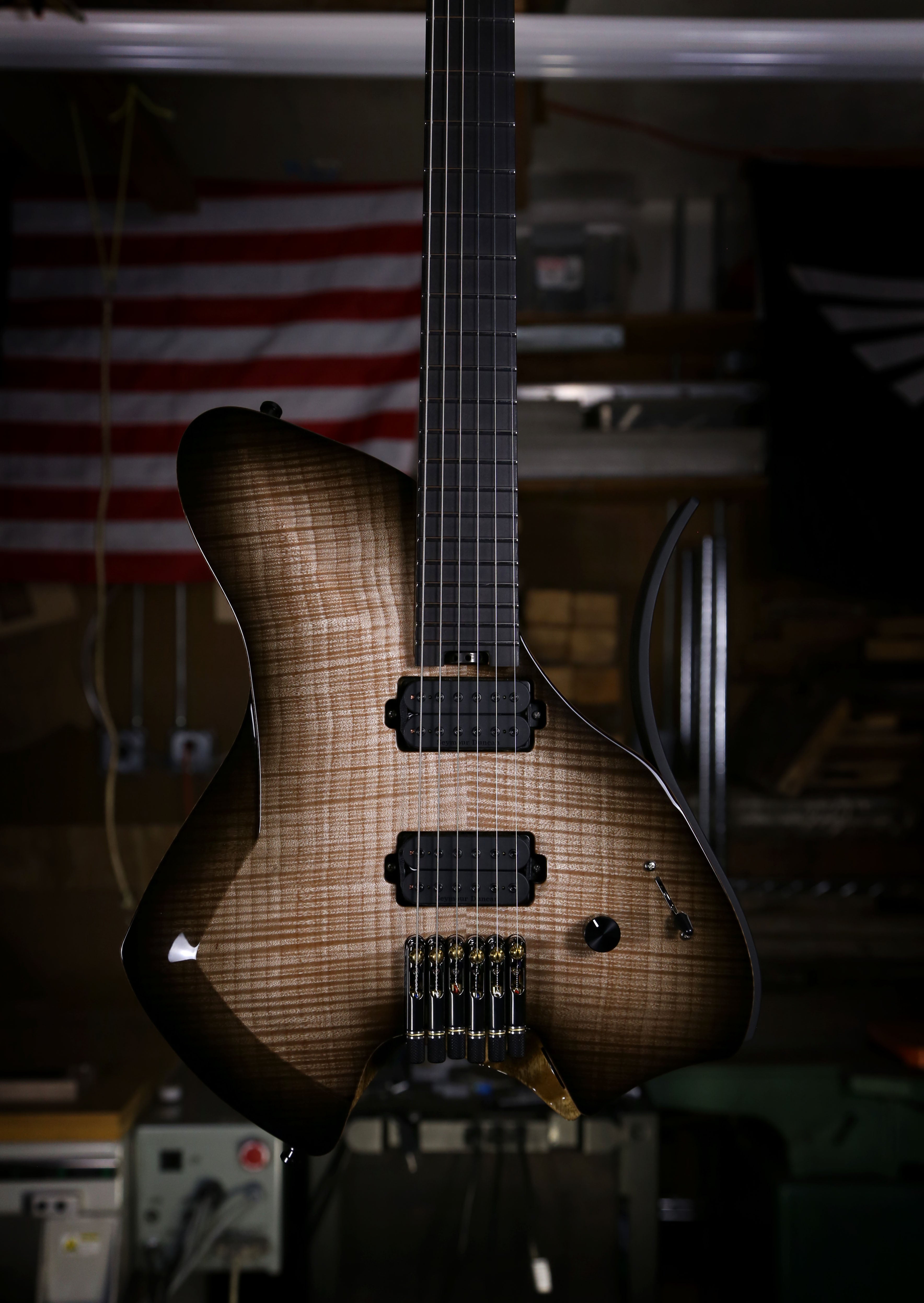 Mirus Headless 6 - Black Burst – Dean Gordon Guitars